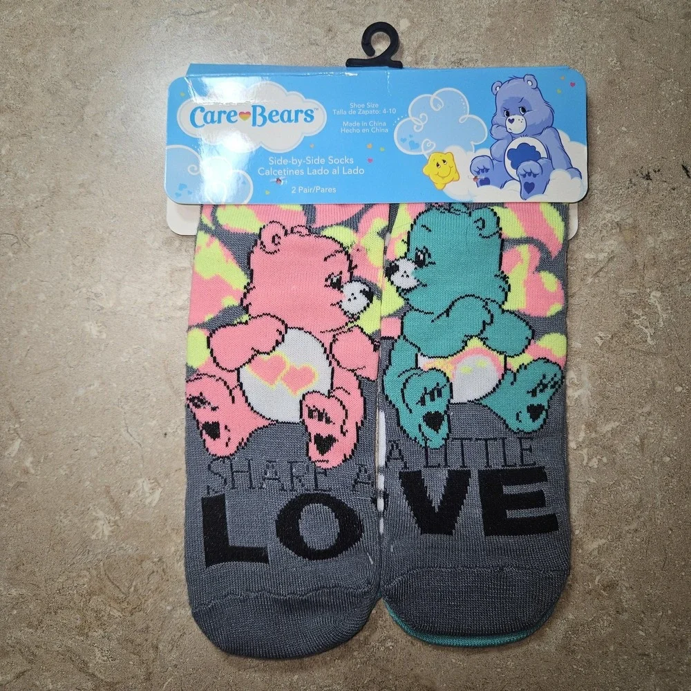 Care Bears Socks Women One SZ Gray No Show 2 Pair Share Love Hug Someone Novelty